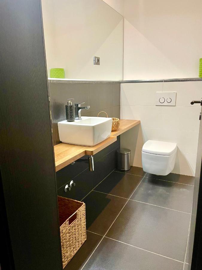 Appartement Mega à Prvacina Extérieur photo